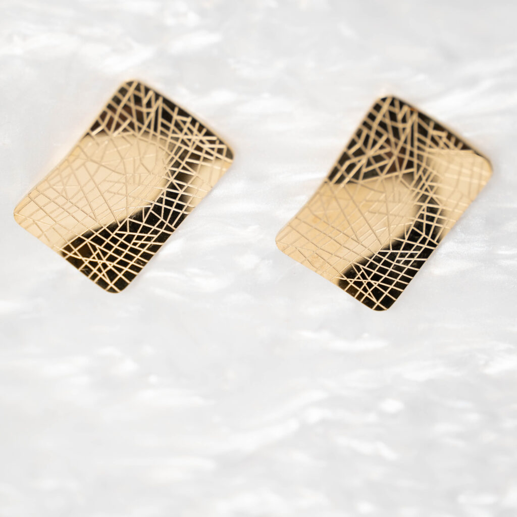 16a4e2a890f6fc2c64676ec45858a99d