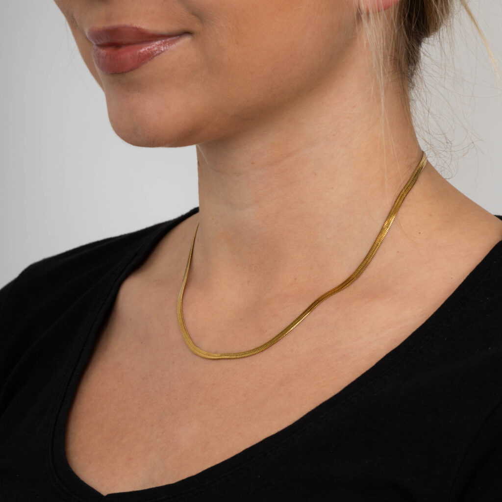 22c05e0b8233ad9b3ea73ad91f33bcad